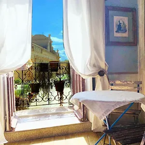 Il Salotto Di Maria Pia Couette-café Syracuse